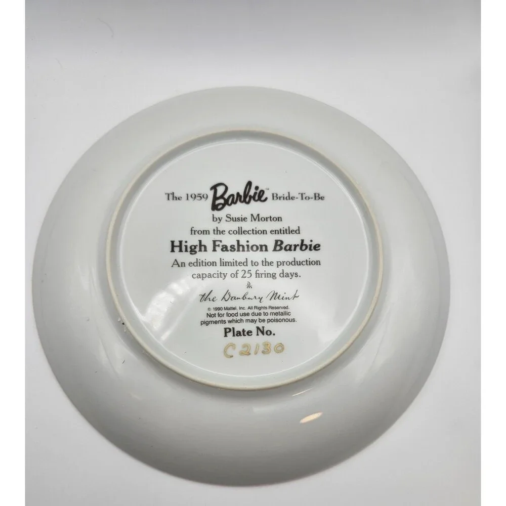 Danbury Mint Plate No 3072 The 1959 Barbie Bride-To-Be By Susie Morton